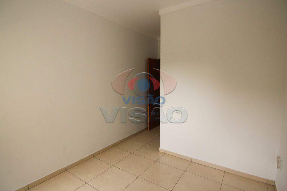 Casa - Sobrado à venda no Jardim Nely: