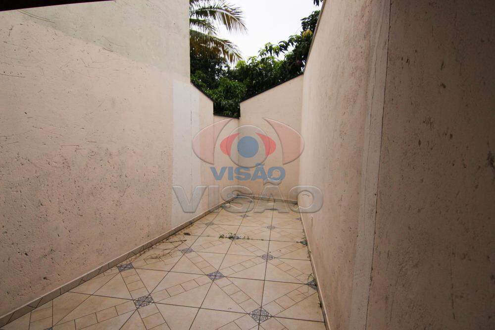 Casa - Sobrado à venda no Jardim Nely: