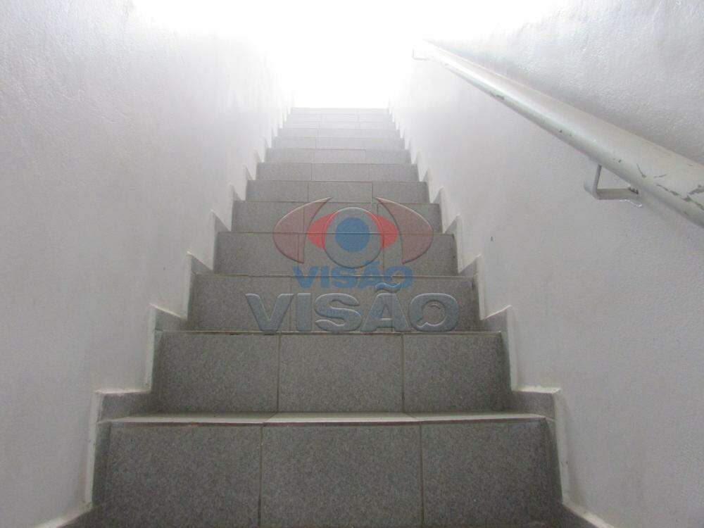 Casa - Sobrado à venda no Jardim Pedroso: Entrada