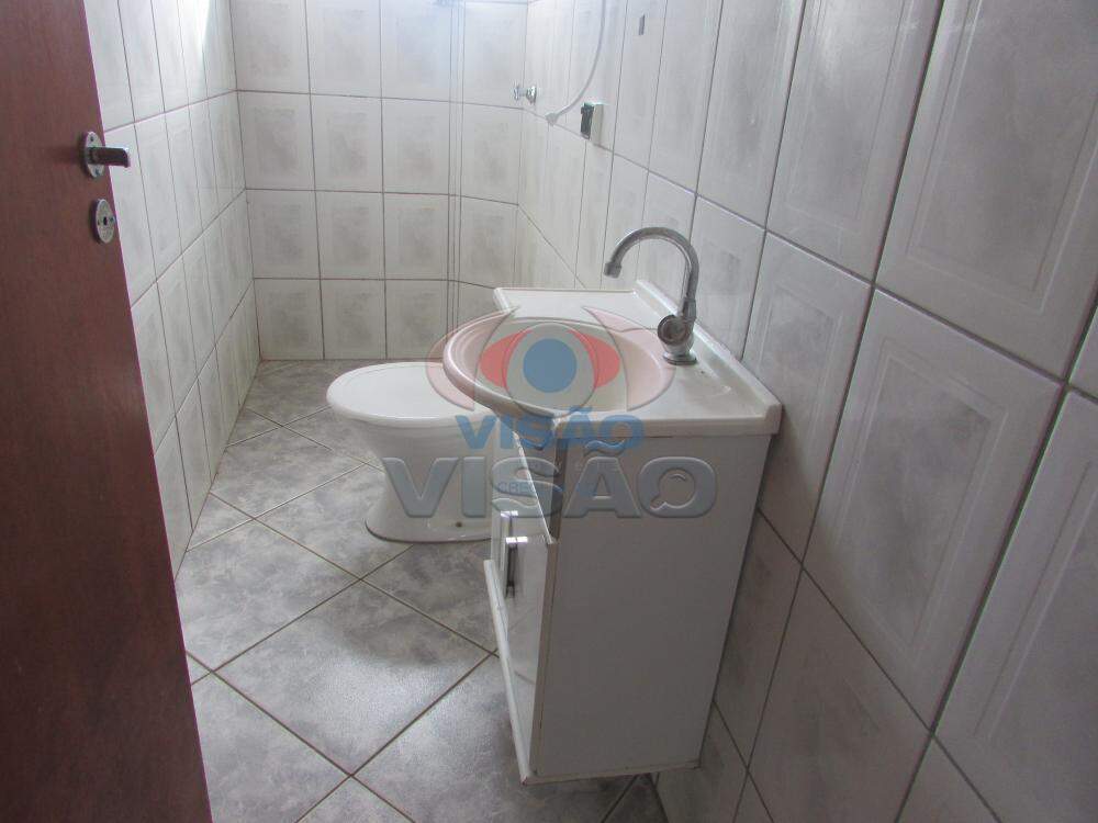Casa - Sobrado à venda no Jardim Pedroso: Banheiro