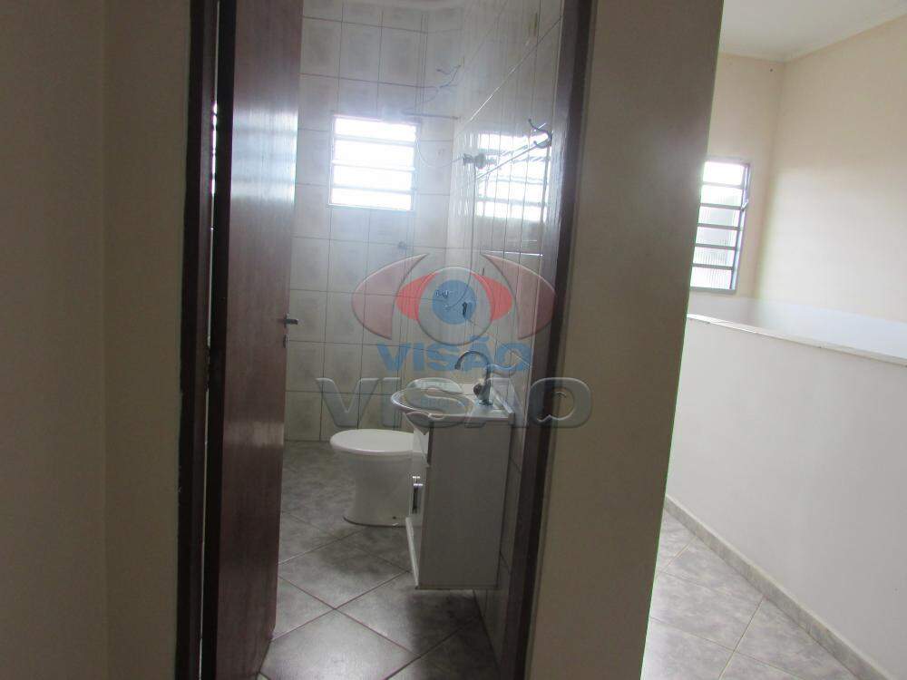 Casa - Sobrado à venda no Jardim Pedroso: Banheiro