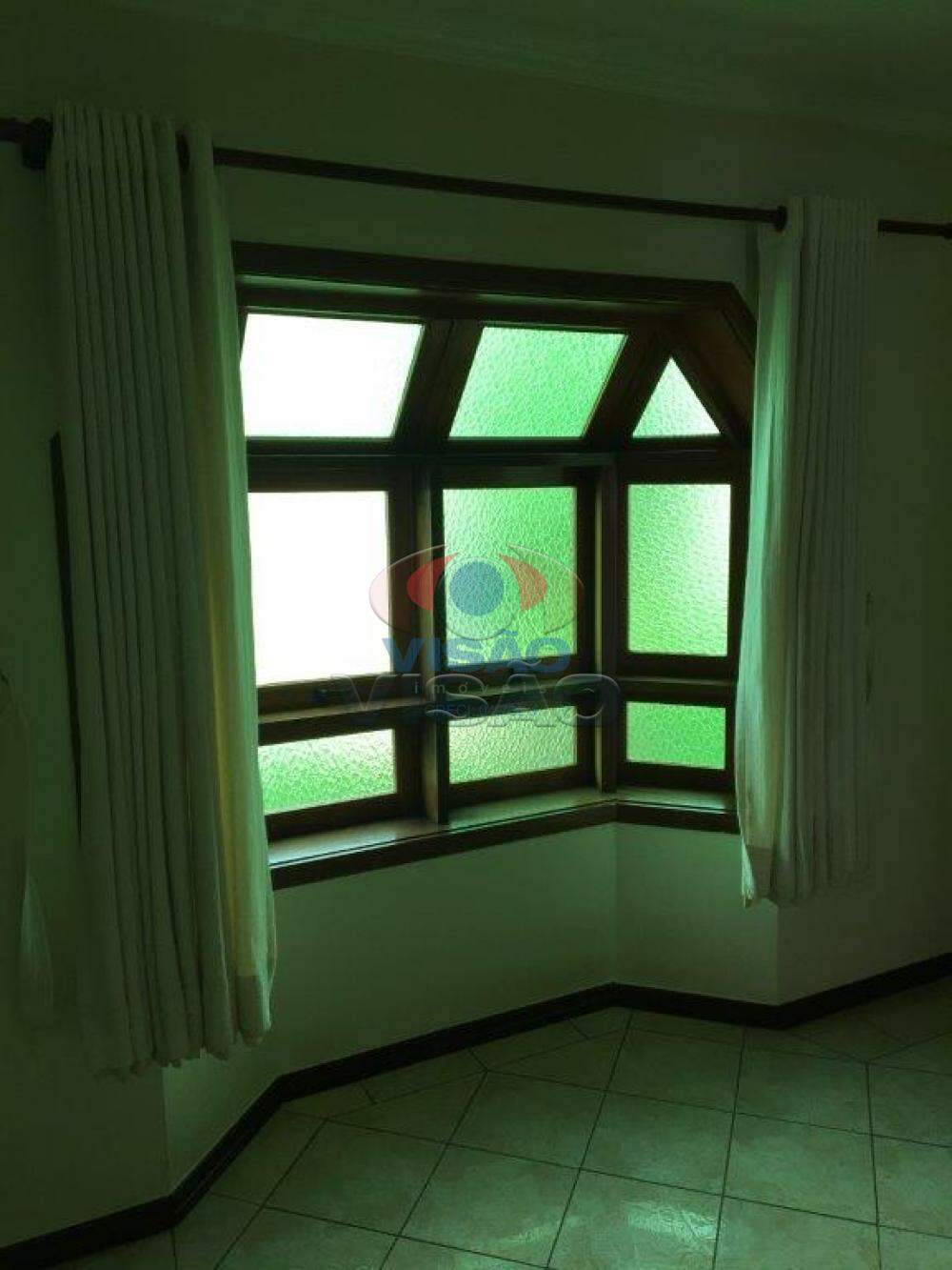 Casa em condomínio à venda no Vila Inglesa: 