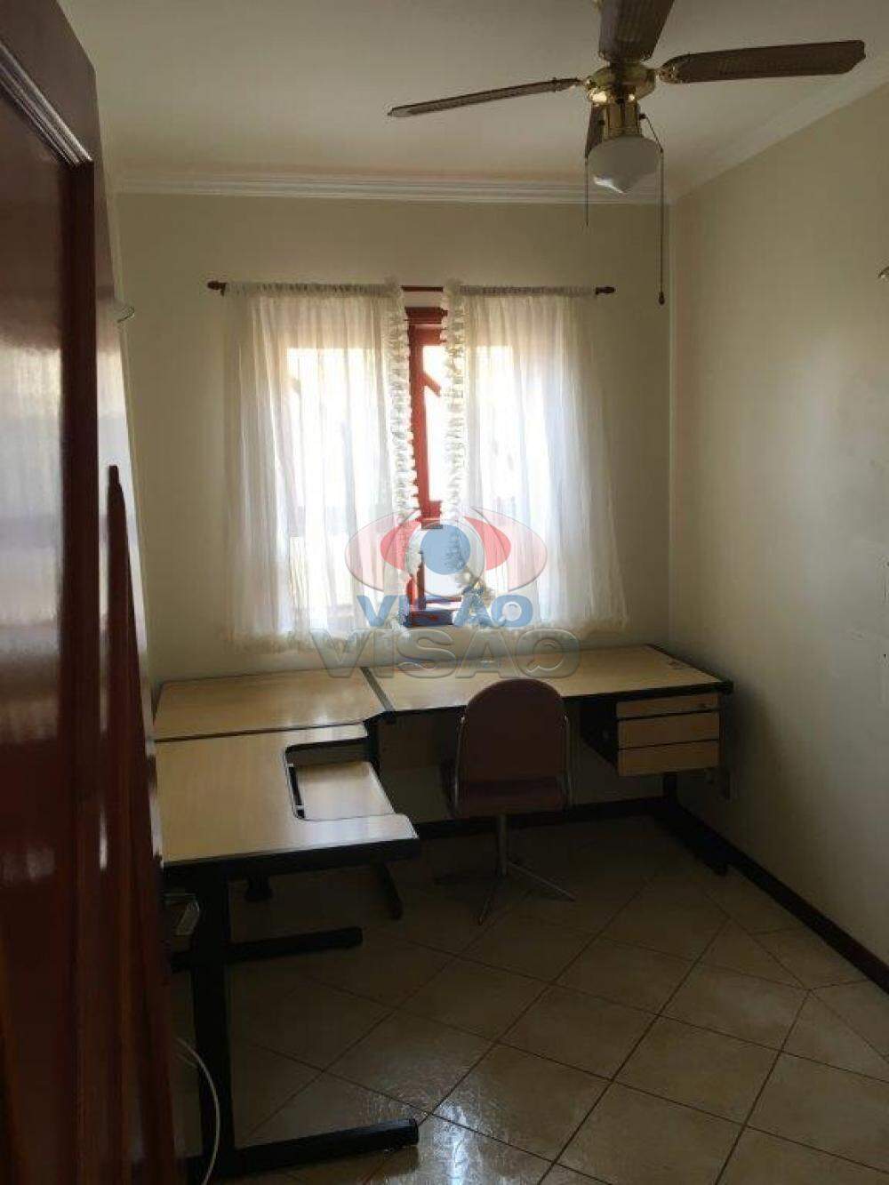 Casa em condomínio à venda no Vila Inglesa: 