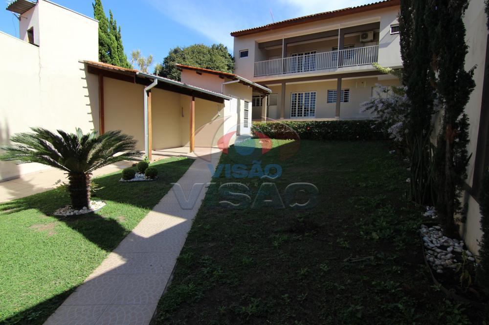 Casa à venda no Jardim Santiago: