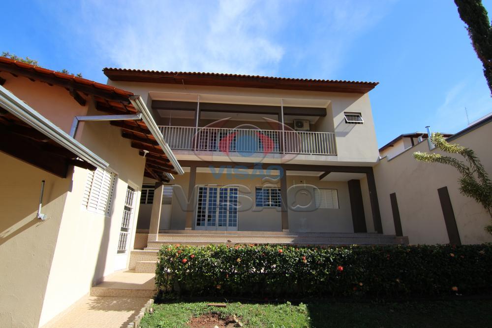 Casa à venda no Jardim Santiago: