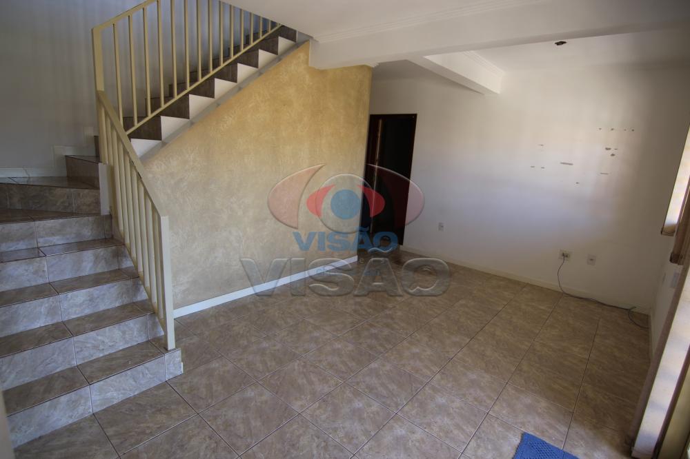 Casa à venda no Jardim Santiago: