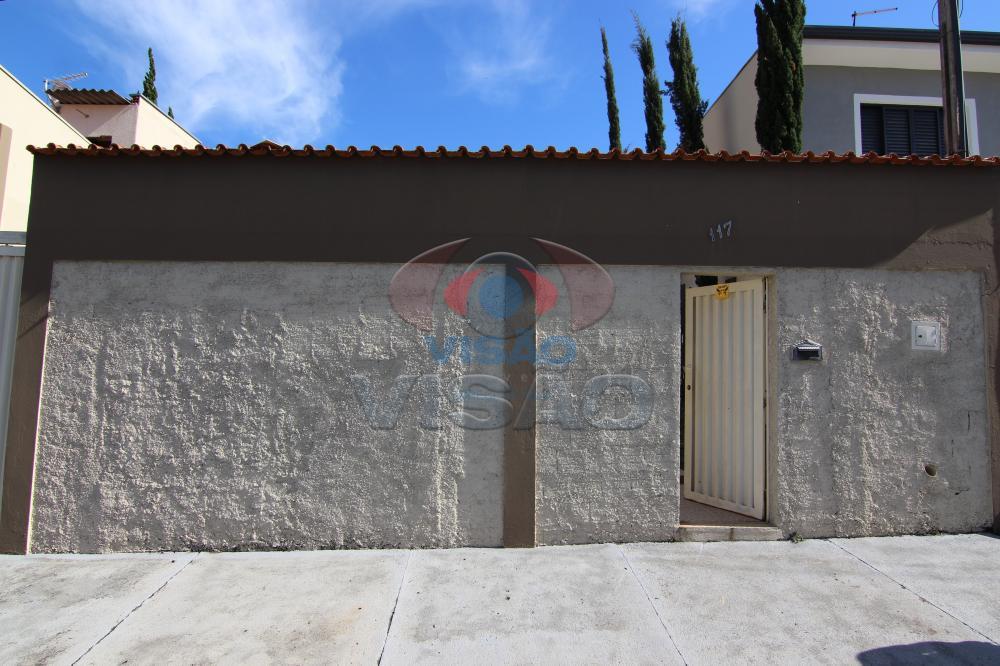 Casa à venda no Jardim Santiago: 