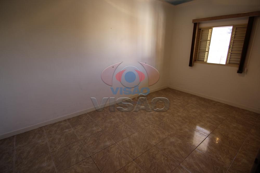 Casa à venda no Jardim Santiago: