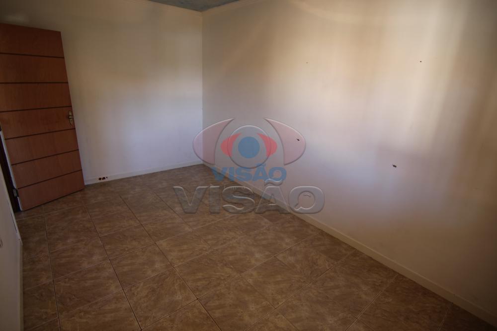 Casa à venda no Jardim Santiago: