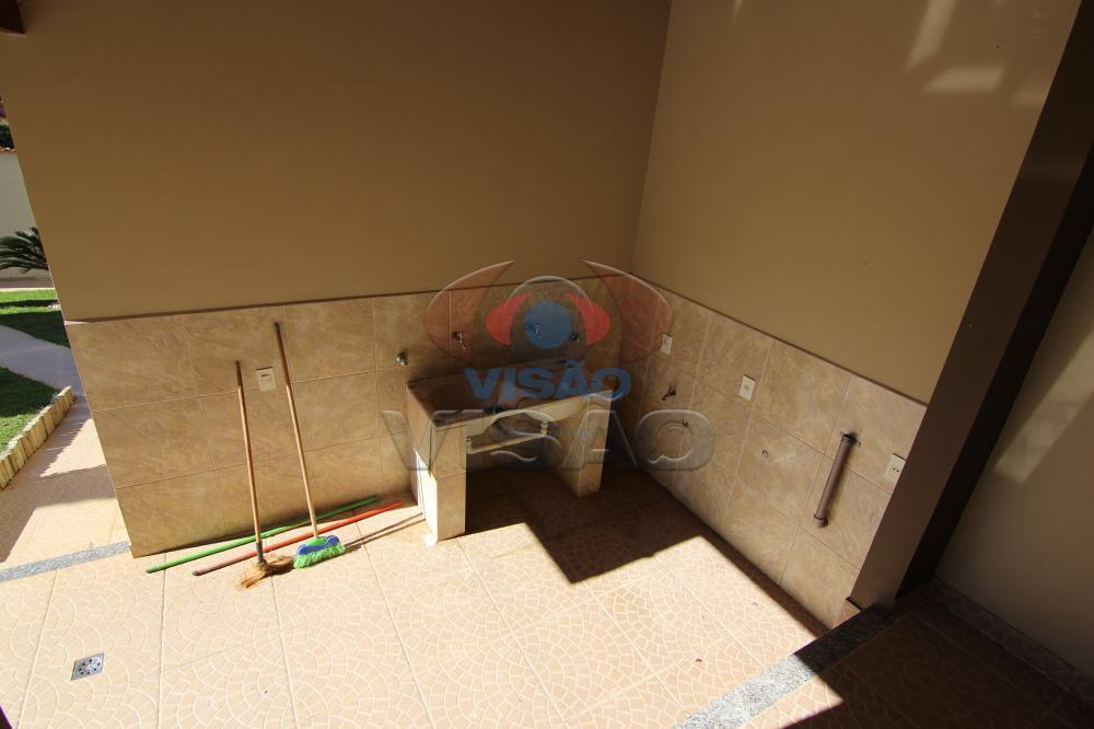 Casa à venda no Jardim Santiago: