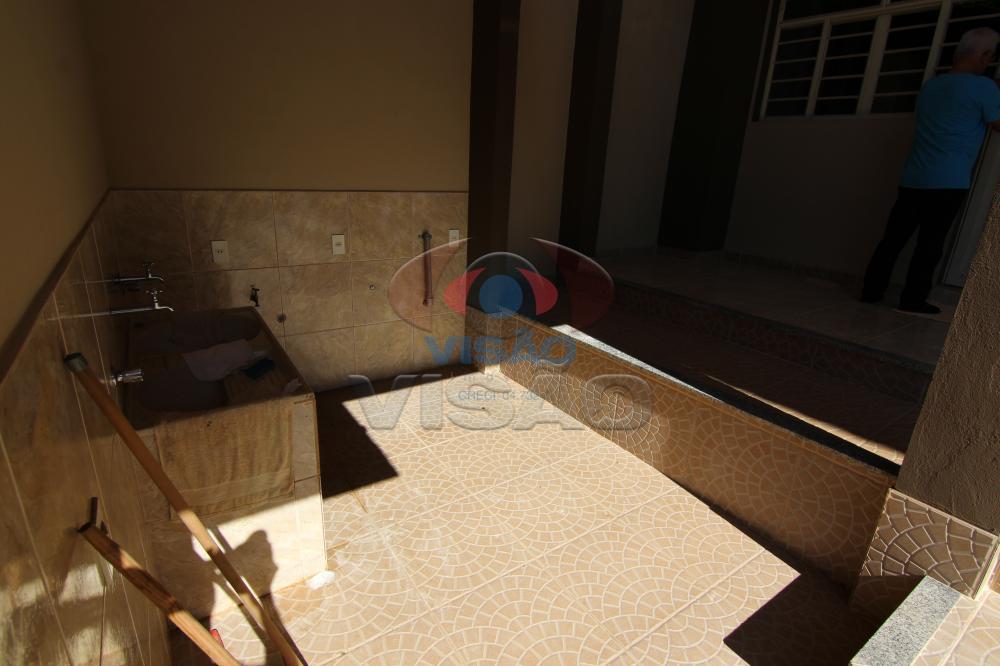 Casa à venda no Jardim Santiago: