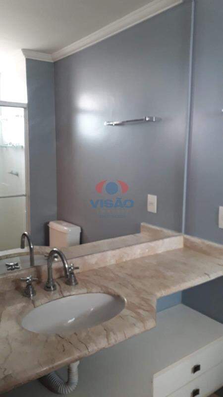 Apartamento à venda no Bairro Pau Preto: 