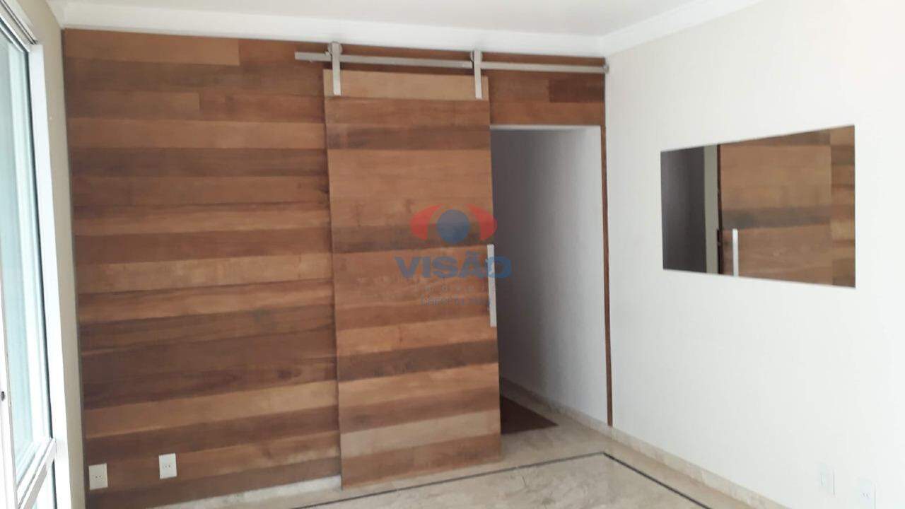 Apartamento à venda no Bairro Pau Preto: 