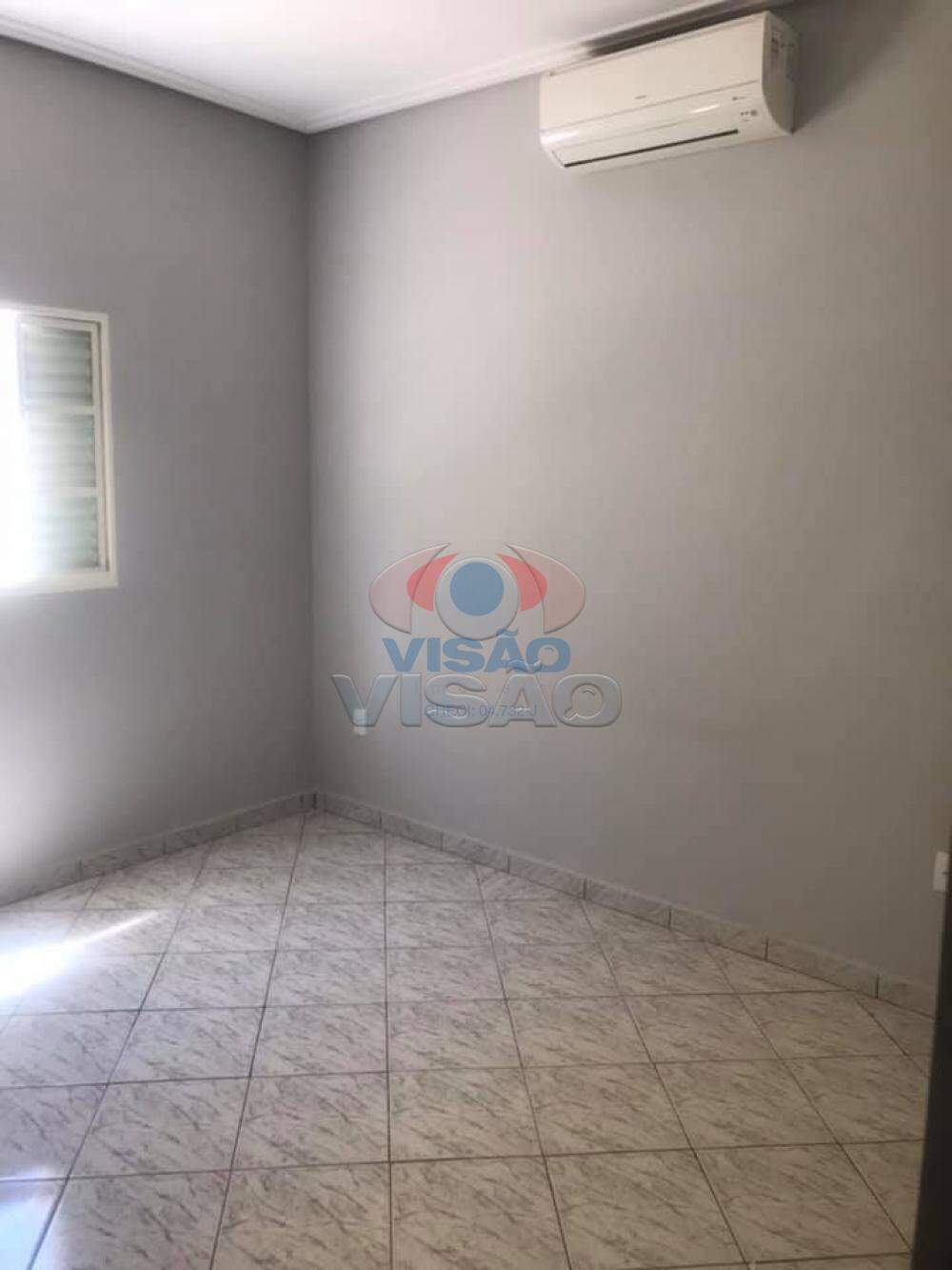 Apartamento à venda no Jardim Itaguacu: