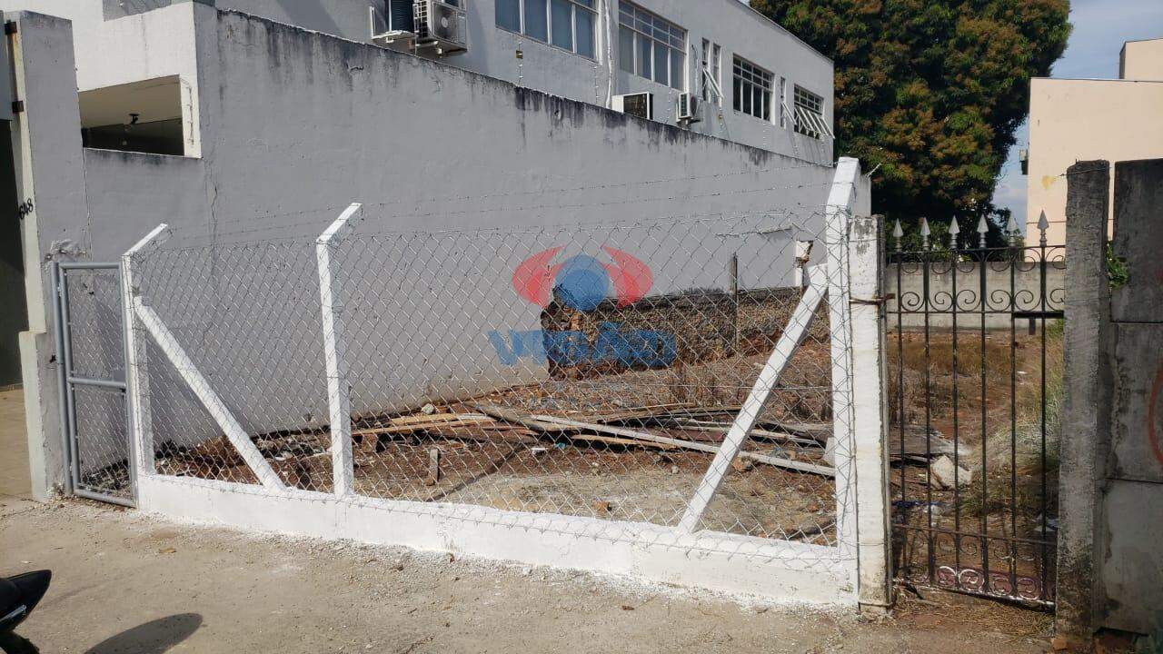 Terreno para aluguel no Centro: 