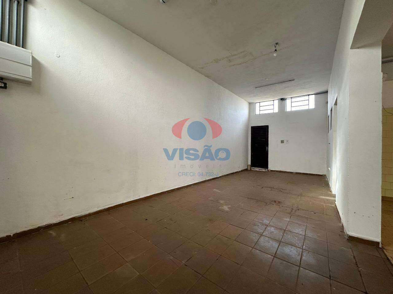 Salão para aluguel no Vila Furlan: 