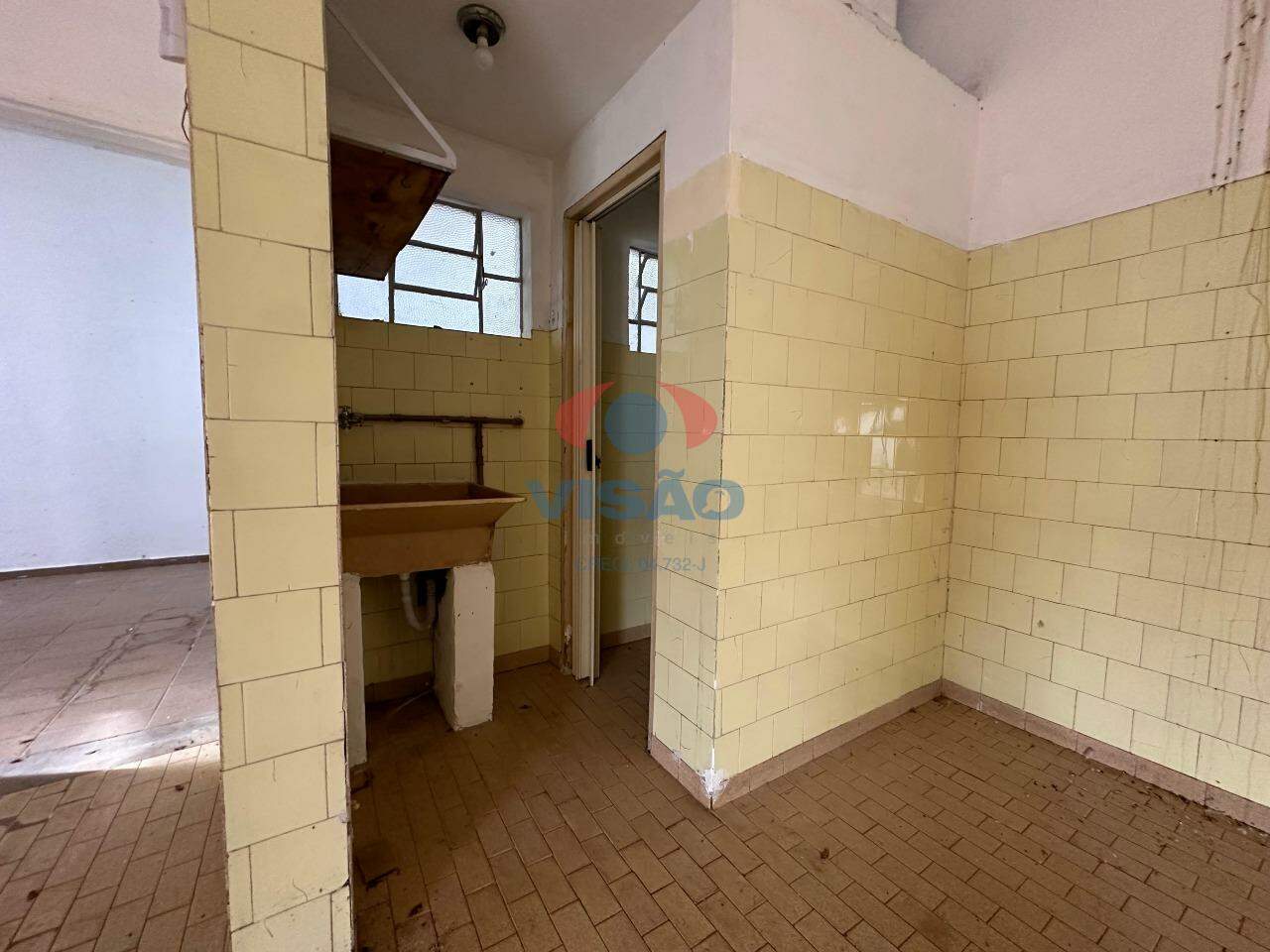 Salão para aluguel no Vila Furlan: 