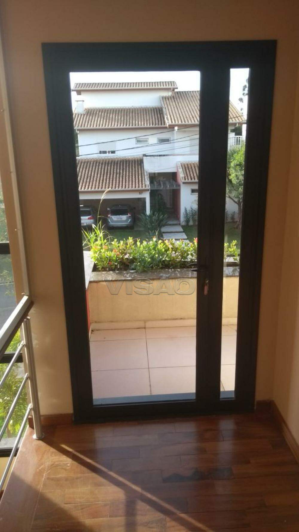 Casa em condomínio para aluguel no Chácara Areal: