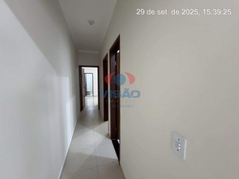 Casa para aluguel no Jardim Itamaracá: Corredor Interno