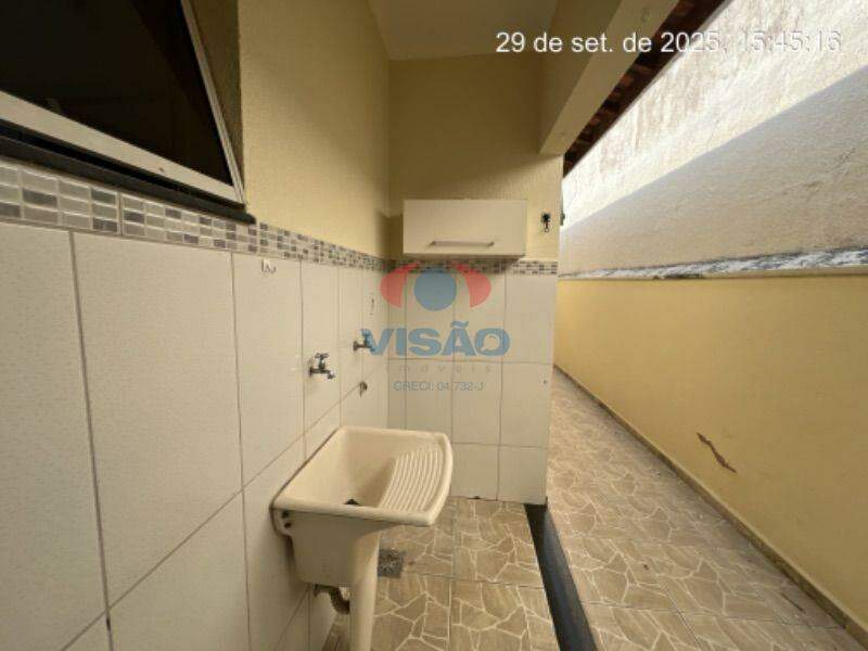 Casa para aluguel no Jardim Itamaracá: Área de Serviço