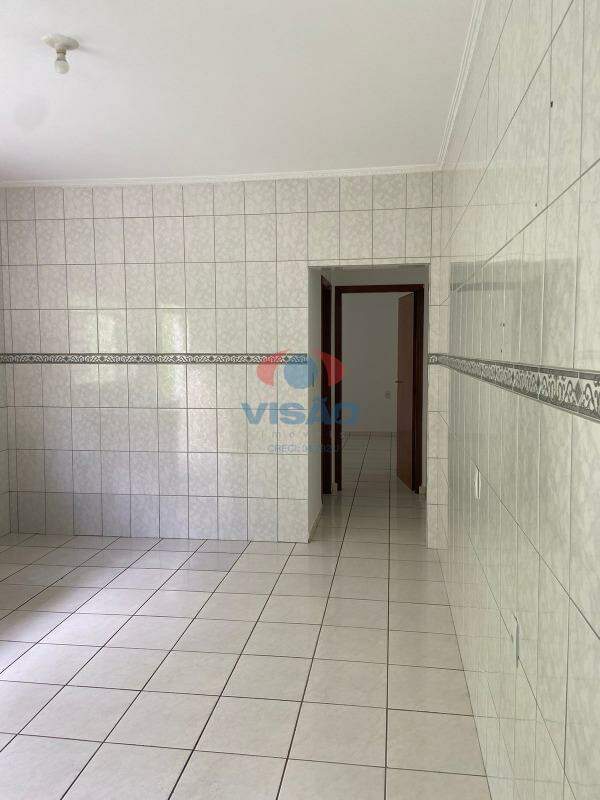 Casa para aluguel no Jardim Oliveira Camargo: