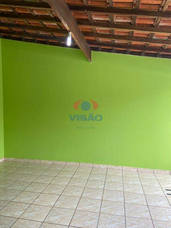 Casa para aluguel no Jardim Oliveira Camargo: