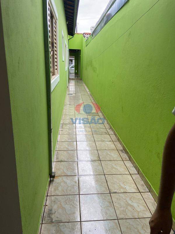 Casa para aluguel no Jardim Oliveira Camargo: