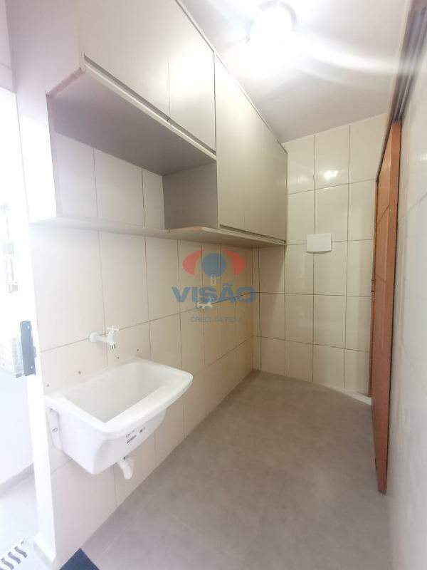 Casa para aluguel no Jardim Turim: