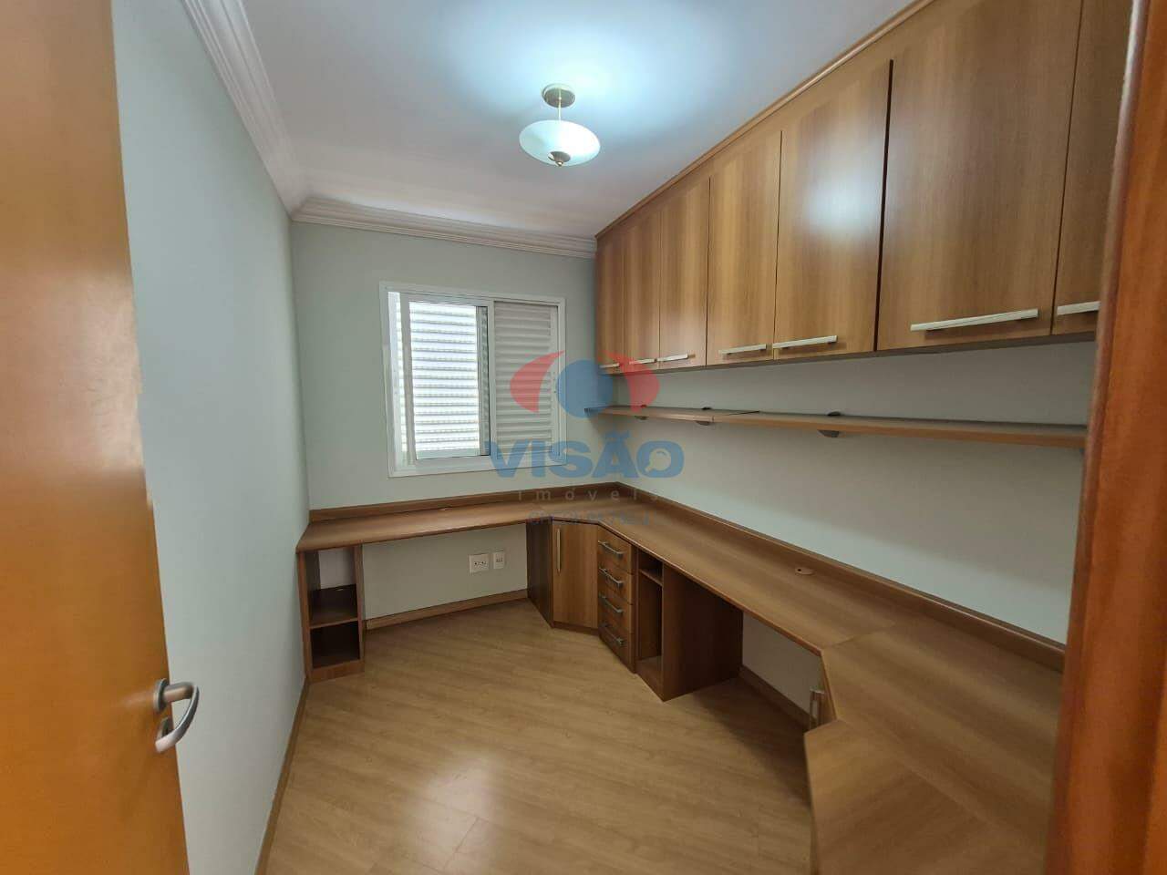 Apartamento para aluguel no Jardim Tropical: 