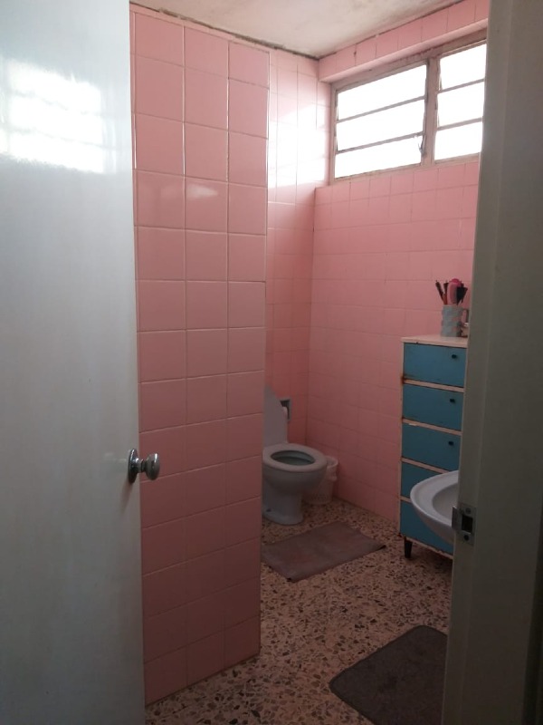 Casa à venda no Centro: