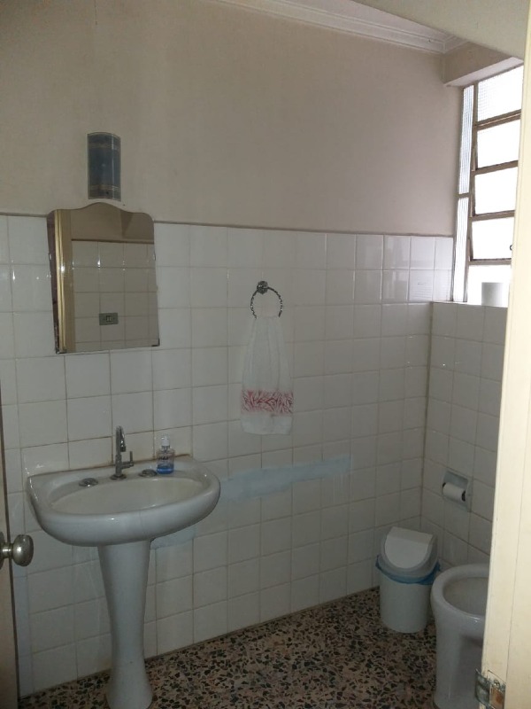 Casa à venda no Centro: