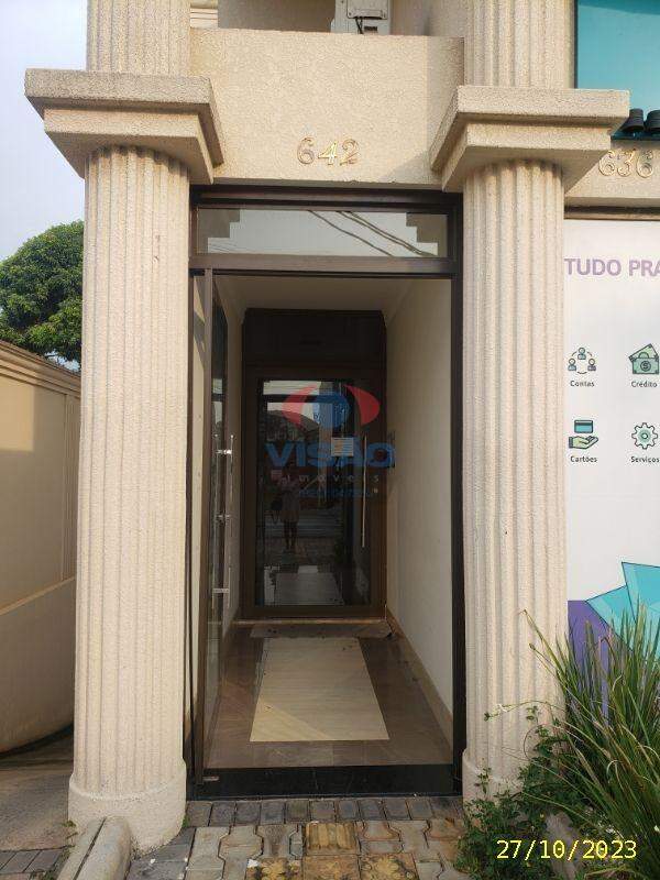 Sala para aluguel no Centro: 