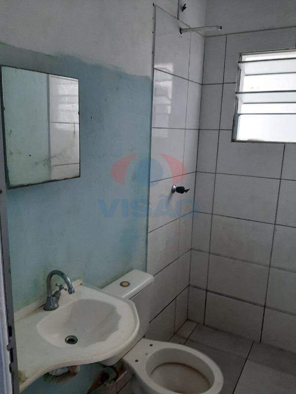 Casa à venda no Jardim Oliveira Camargo: 