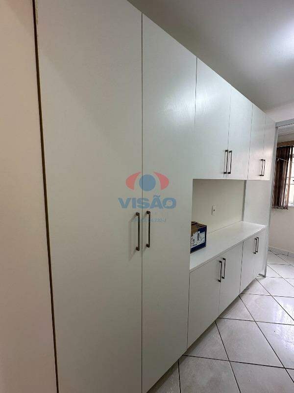 Apartamento para aluguel no Centro: 