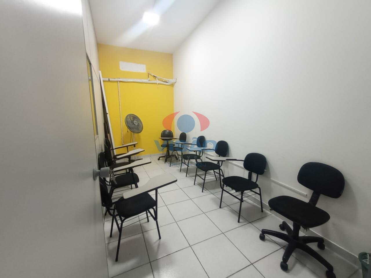 Salão para aluguel no Centro: 