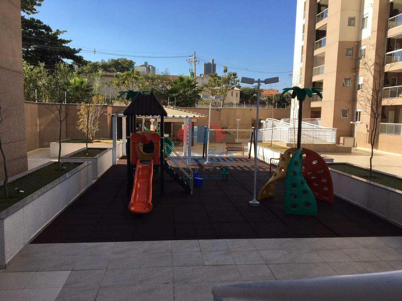 Apartamento para aluguel no Bairro Pau Preto: 