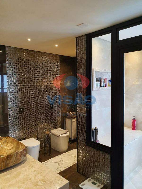 Casa em condomínio à venda no Horizonte Azul: