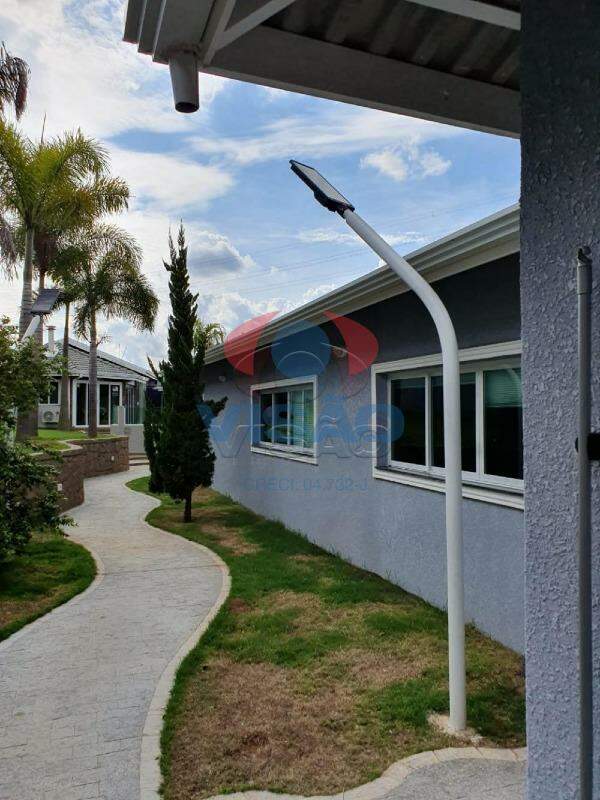 Casa em condomínio à venda no Horizonte Azul: