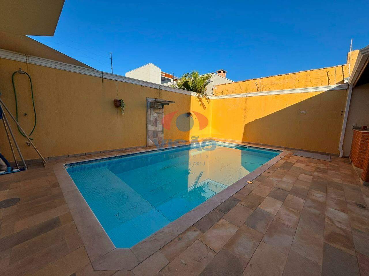 Casa à venda no Jardim Esplanada: 