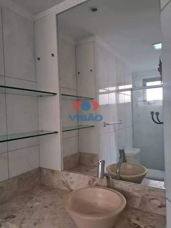 Apartamento para aluguel no Centro: 