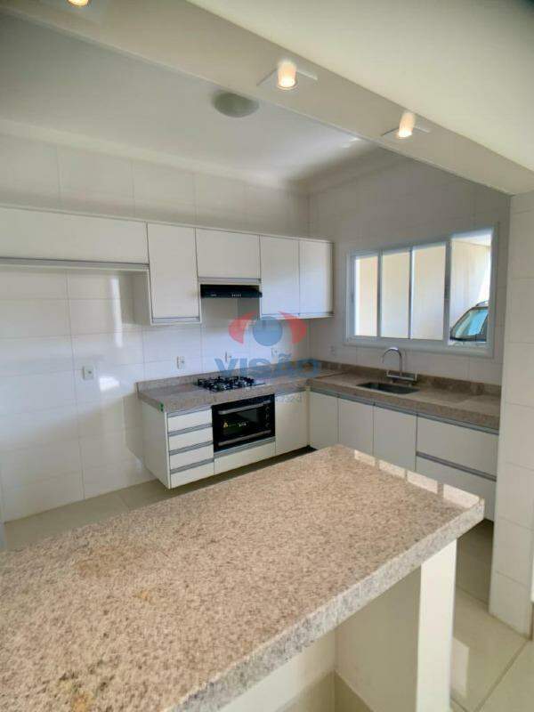 Casa em condomínio para aluguel no Jardim Montreal Residence: 