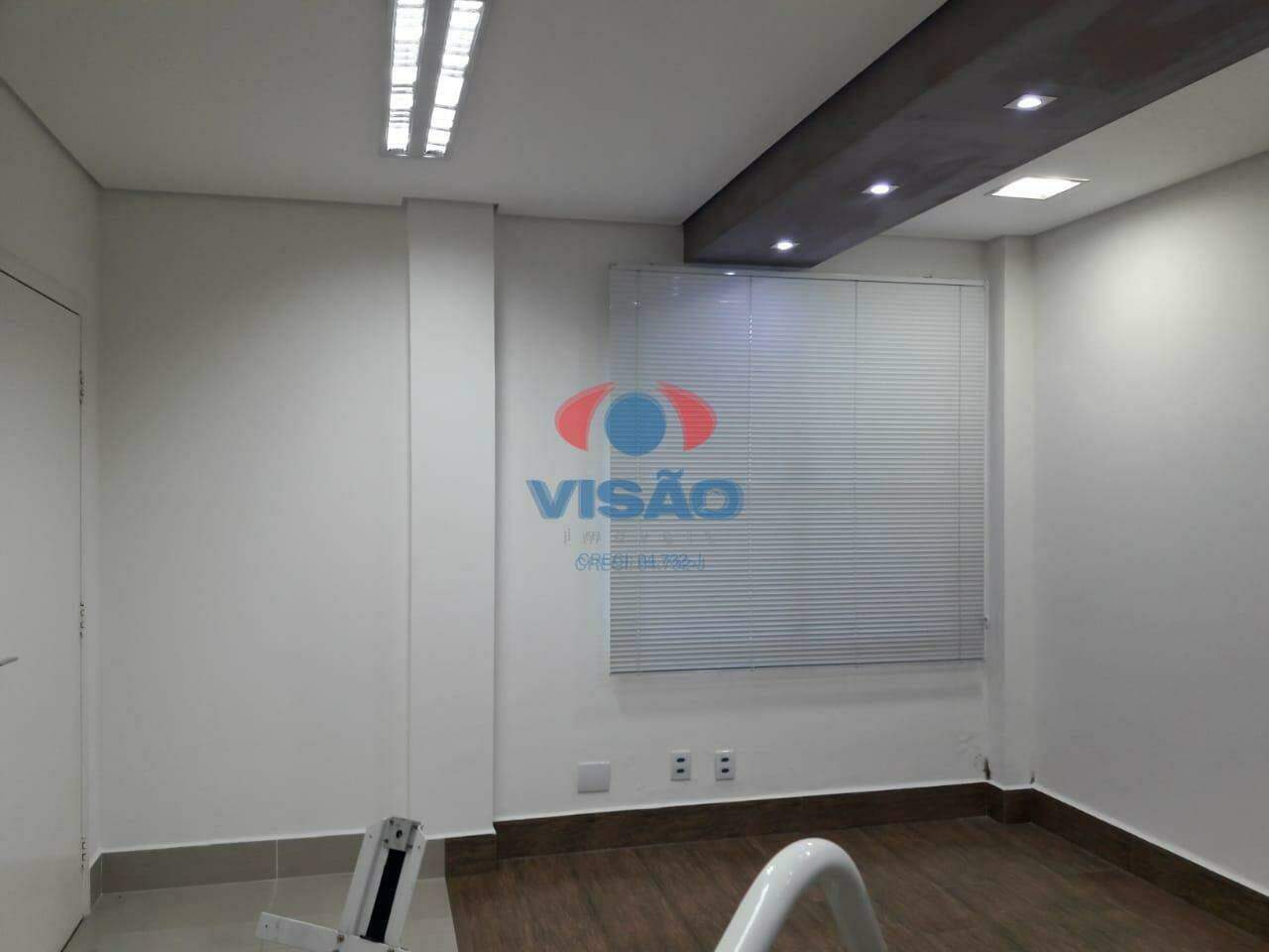 Sala à venda no Centro: 