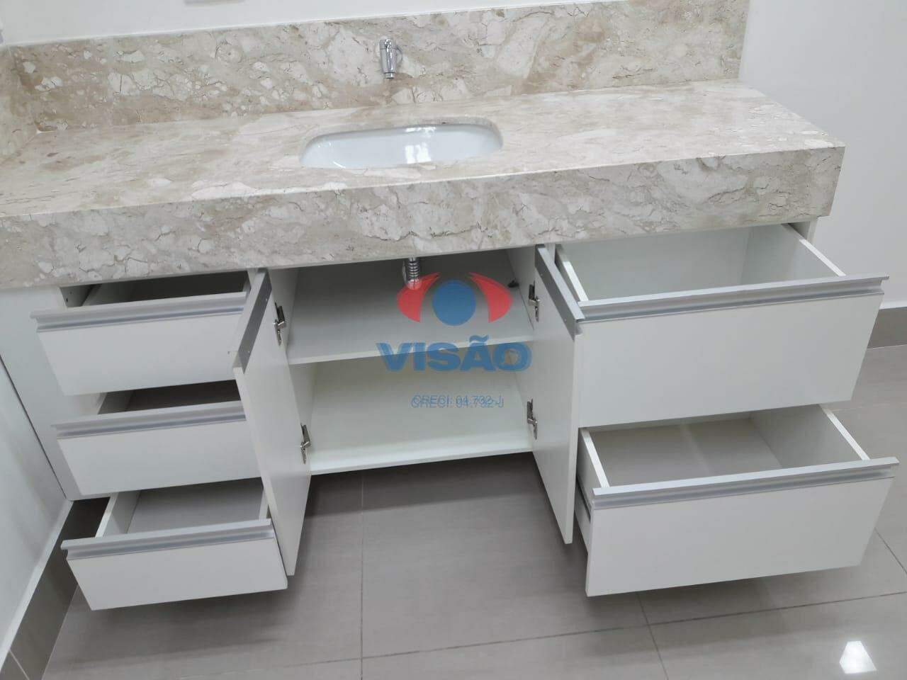 Sala à venda no Centro: 