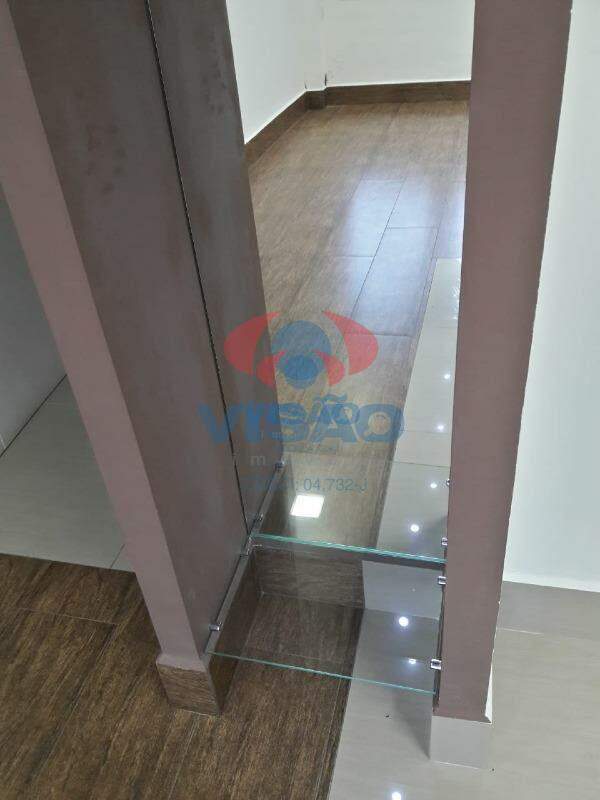Sala à venda no Centro: 