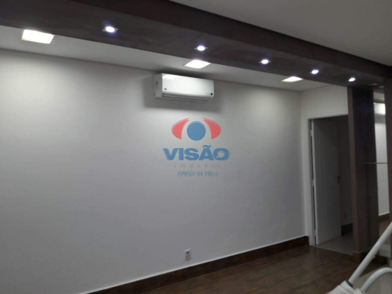 Sala à venda no Centro: 
