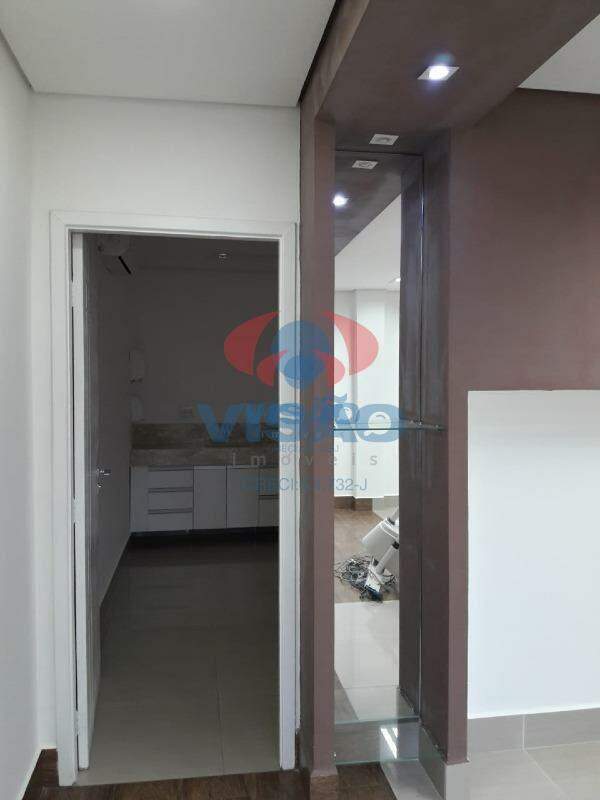 Sala à venda no Centro: 