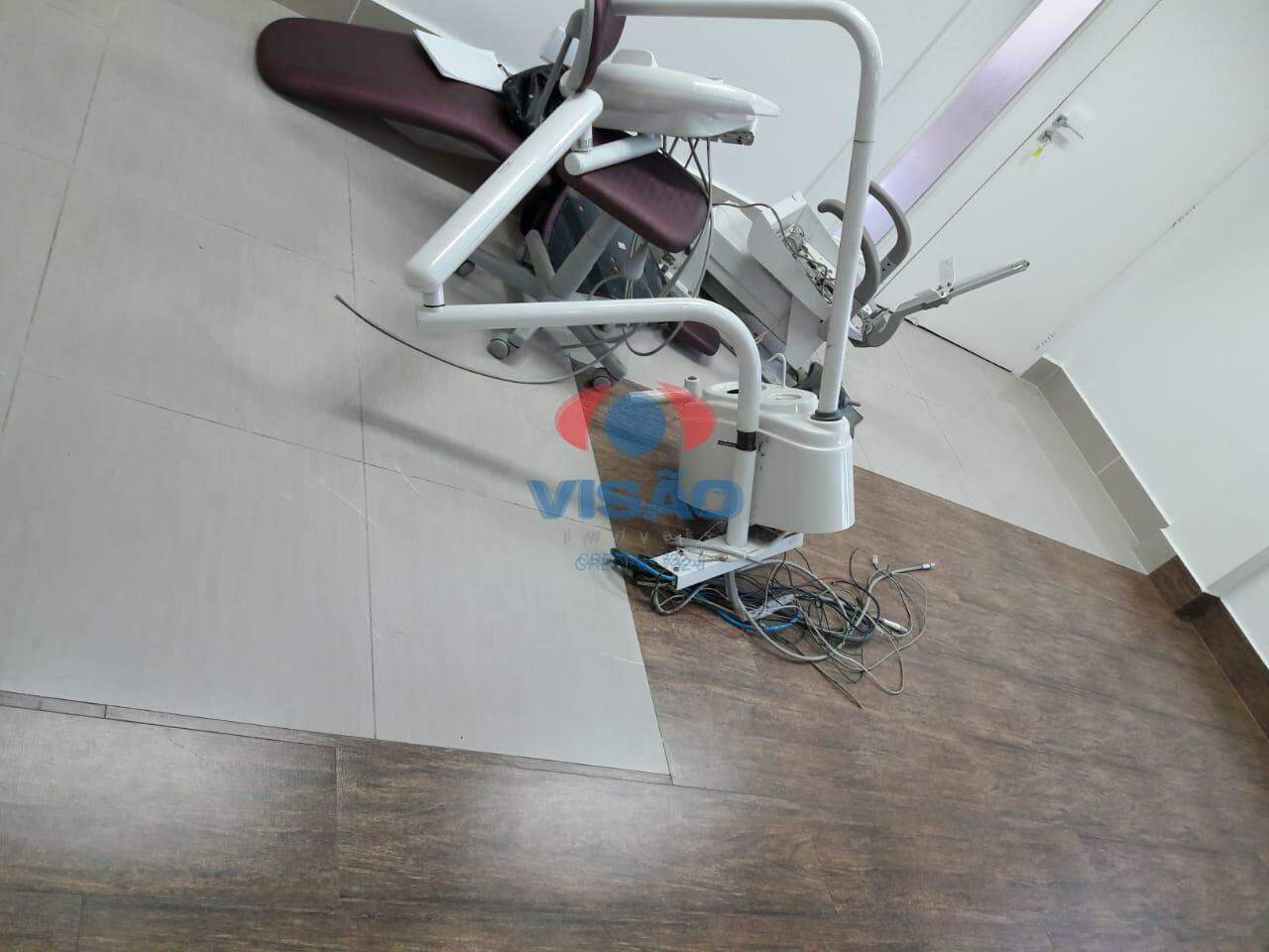 Sala à venda no Centro: 
