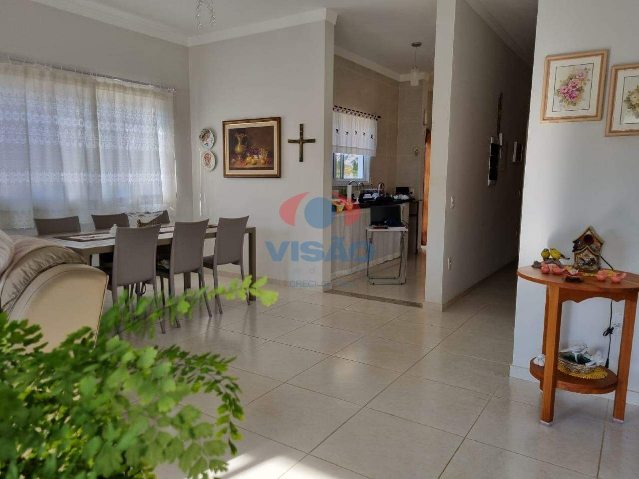 Casa em condomínio à venda no Terras de Itaici: 