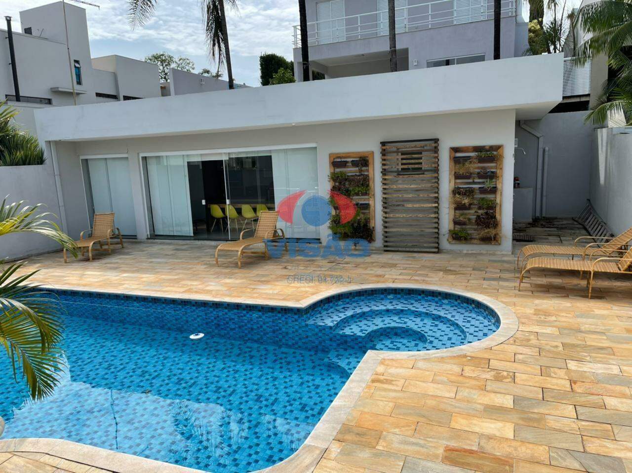 Casa em condomínio à venda no Jardim Vila Paradiso: 