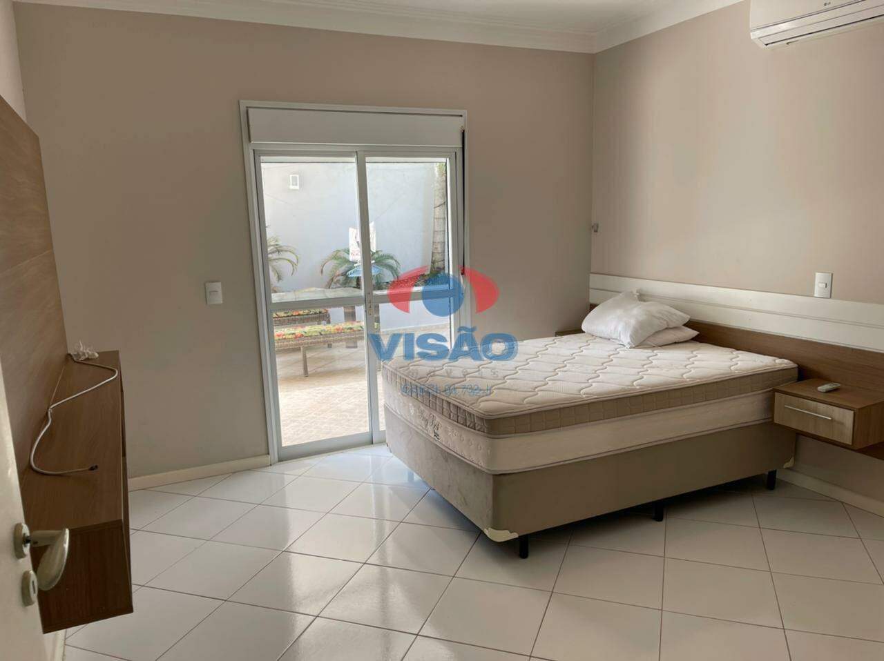 Casa em condomínio à venda no Jardim Vila Paradiso: 